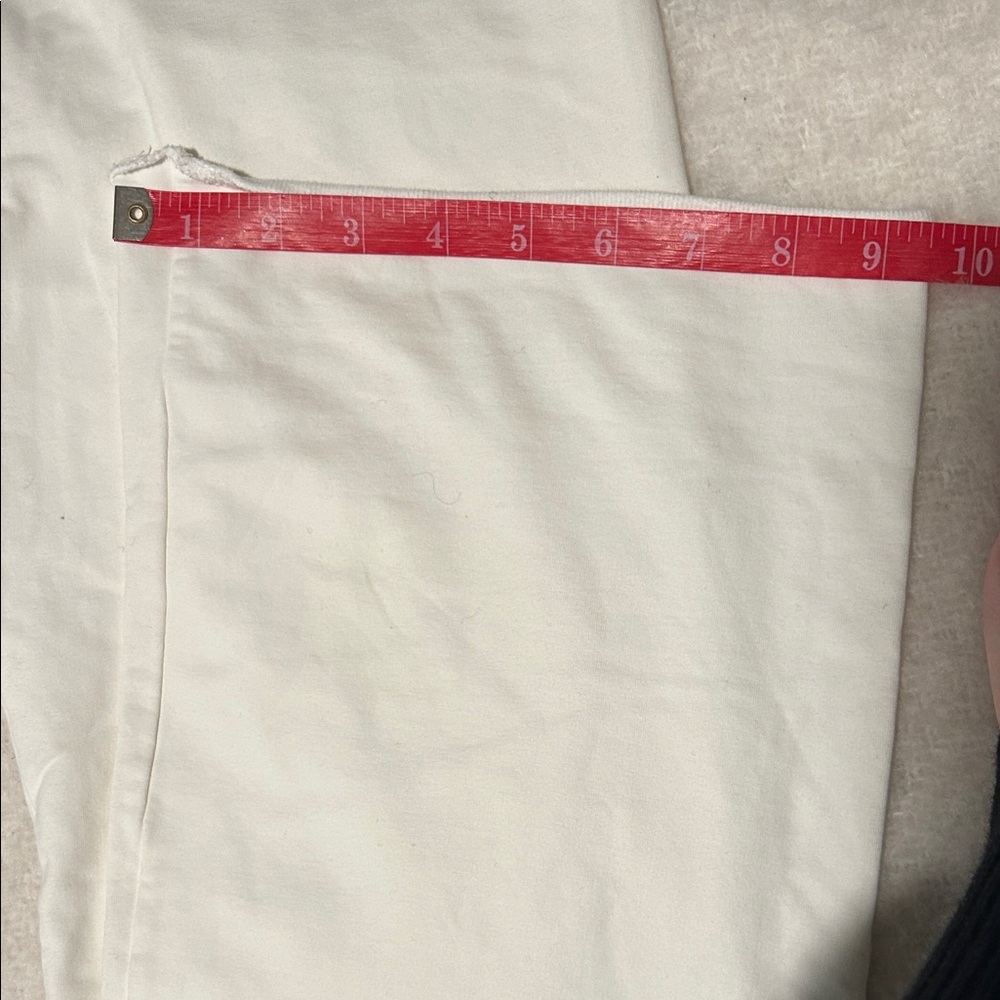 White WIDE LEG Joggers with Gold Accents- M - Picture 5 of 9